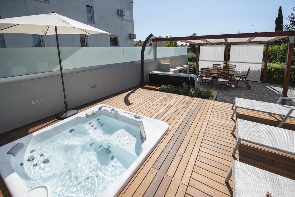 Villa Danex Premium ウマグ エクステリア 写真